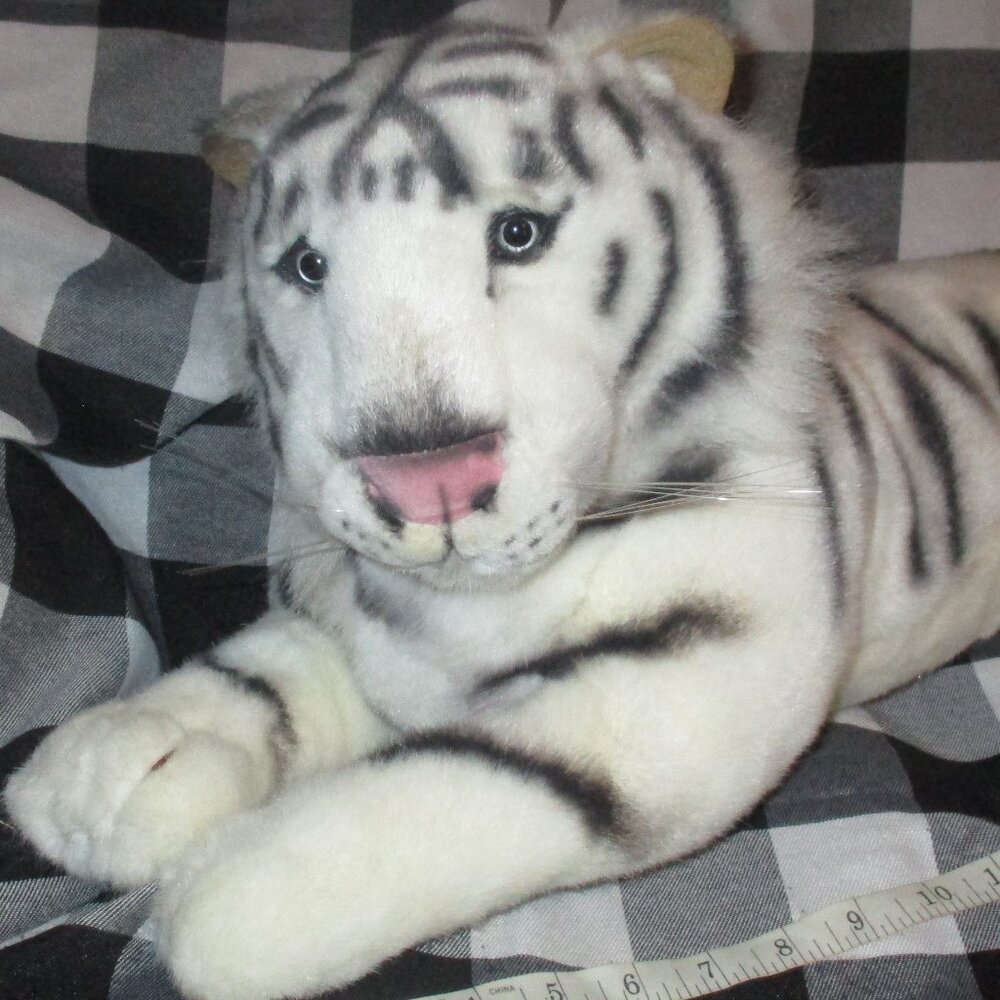 Vintage Westcliff Collection Realistic White Siberian Tiger Plush Large Laying